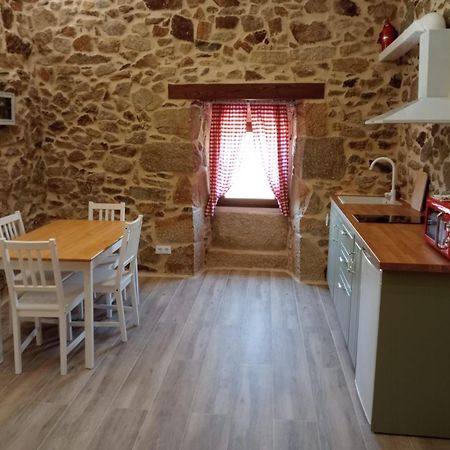 Apartamentos Muralla Sacra Sober Εξωτερικό φωτογραφία