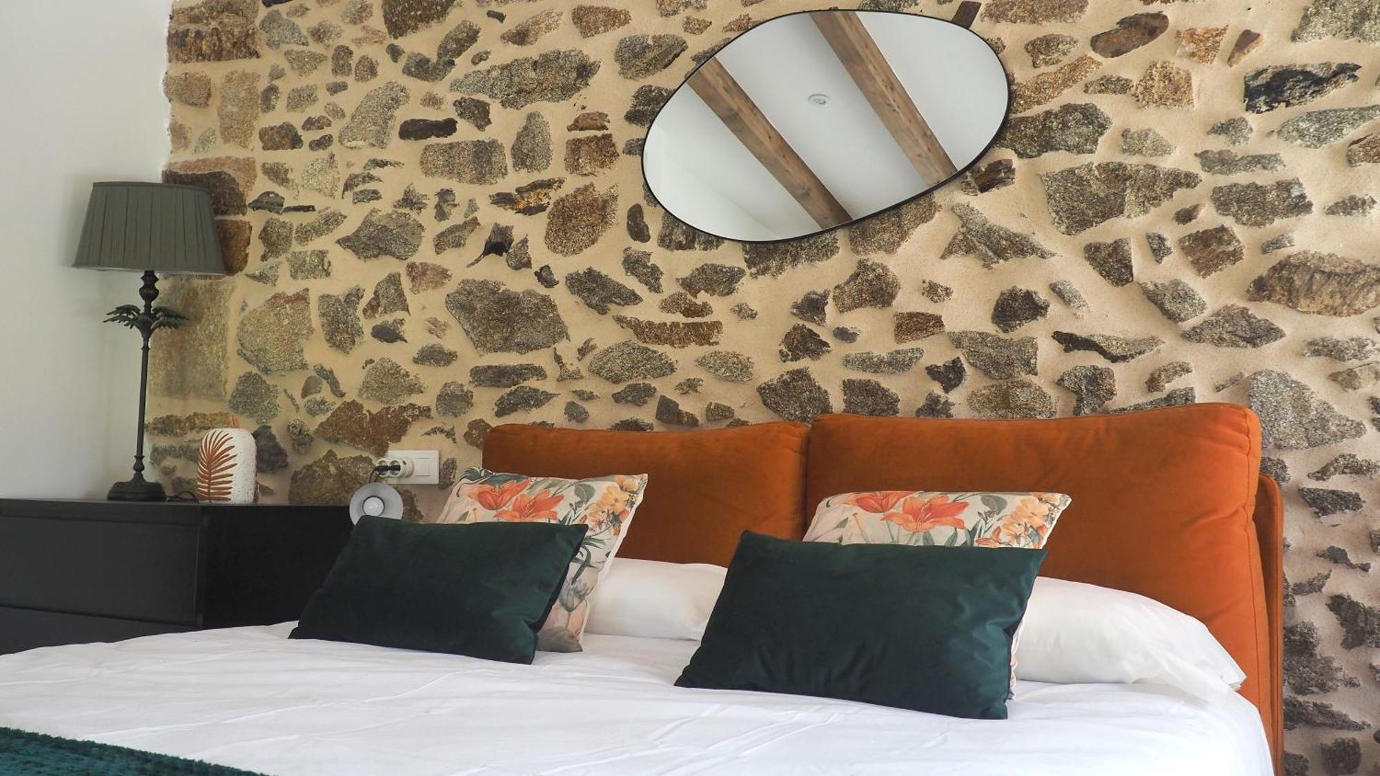 Apartamentos Muralla Sacra Sober Εξωτερικό φωτογραφία