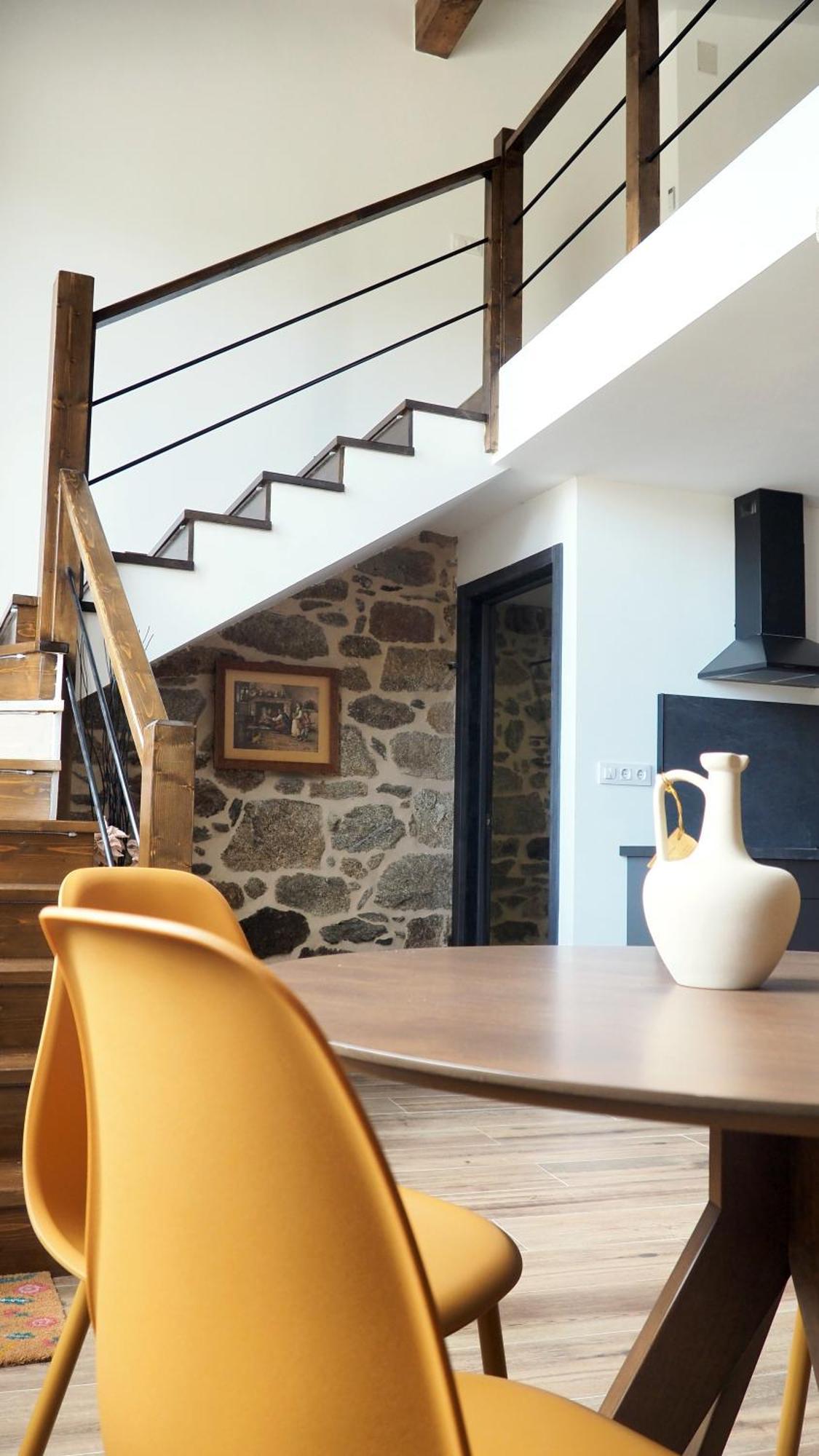 Apartamentos Muralla Sacra Sober Εξωτερικό φωτογραφία