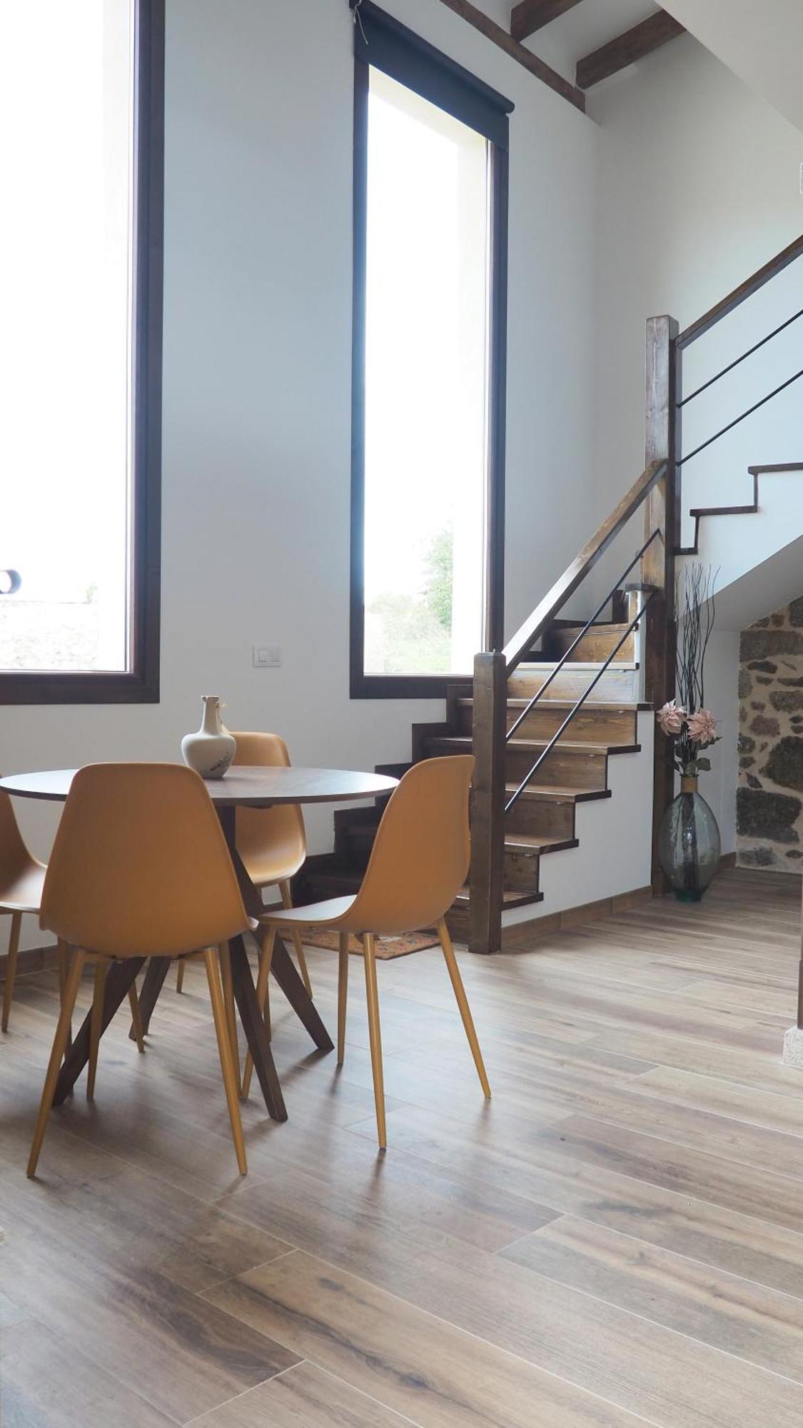 Apartamentos Muralla Sacra Sober Εξωτερικό φωτογραφία