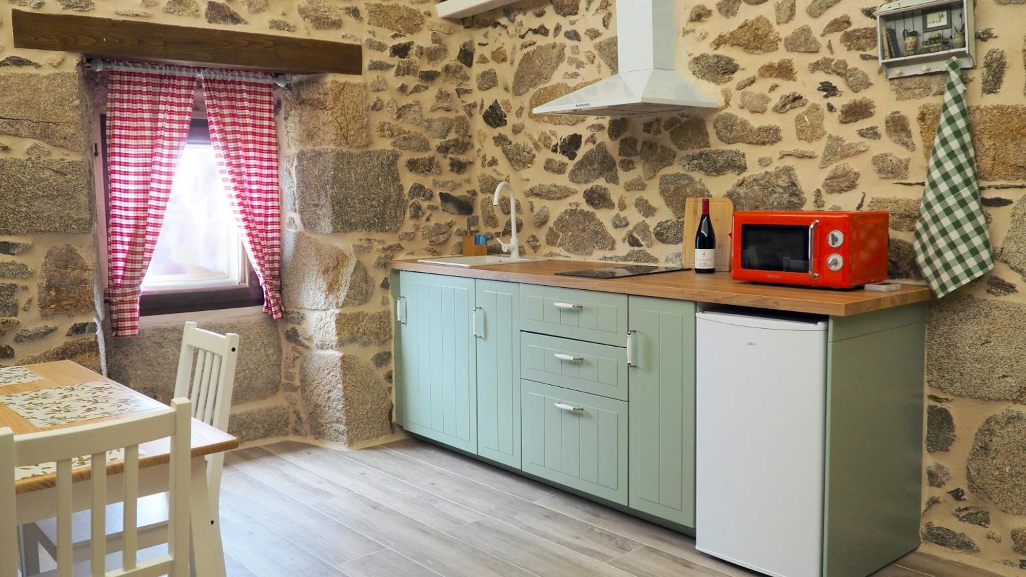 Apartamentos Muralla Sacra Sober Εξωτερικό φωτογραφία
