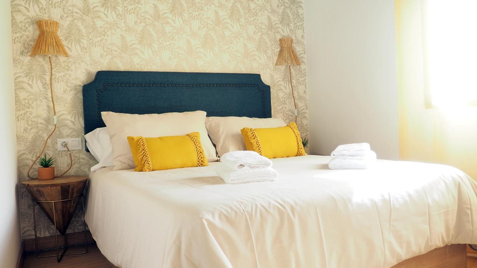 Apartamentos Muralla Sacra Sober Εξωτερικό φωτογραφία
