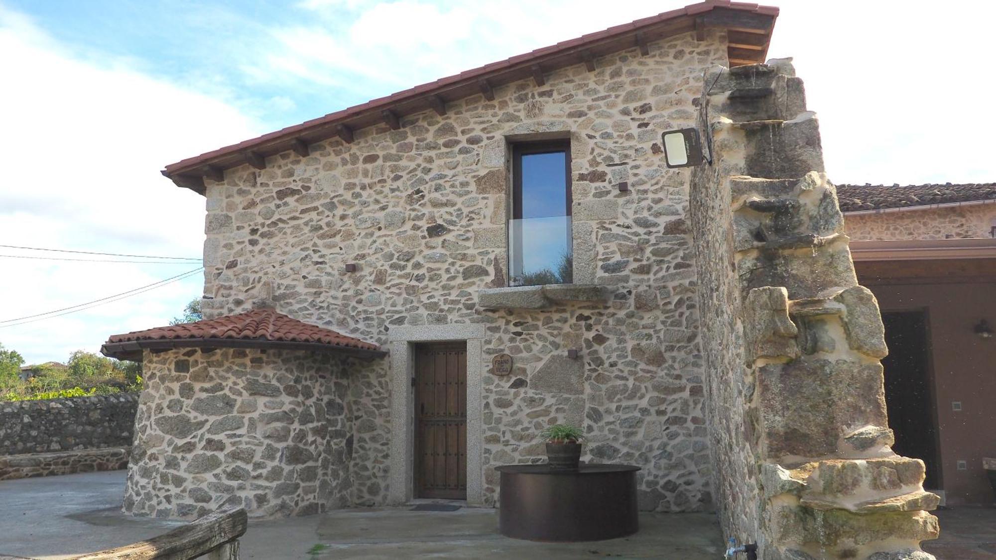 Apartamentos Muralla Sacra Sober Εξωτερικό φωτογραφία