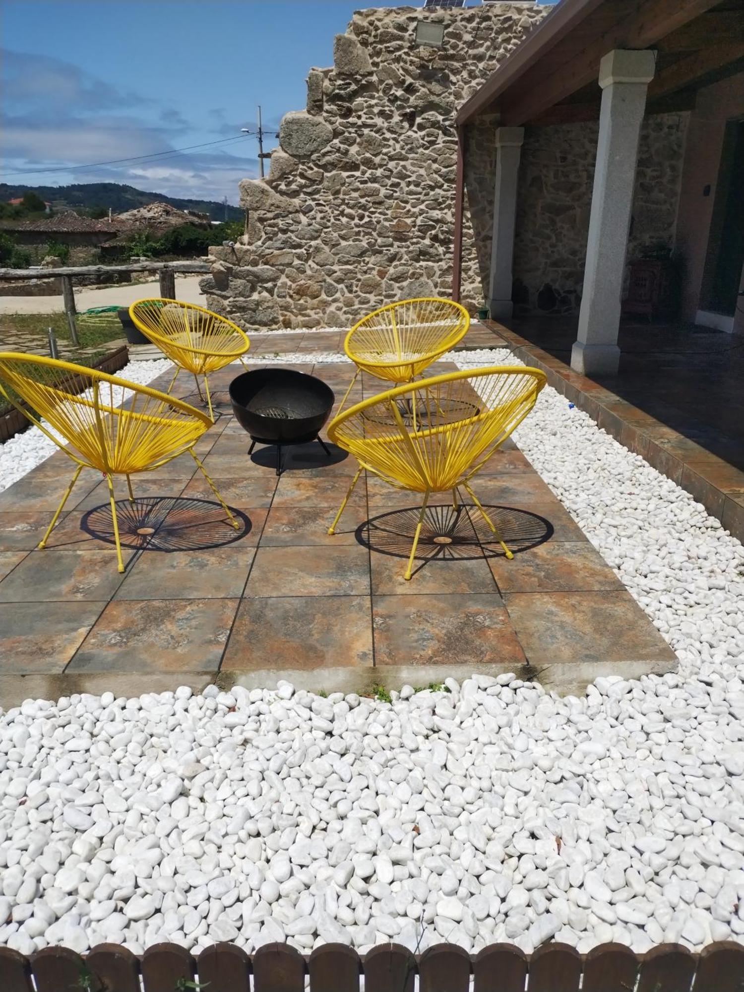 Apartamentos Muralla Sacra Sober Εξωτερικό φωτογραφία
